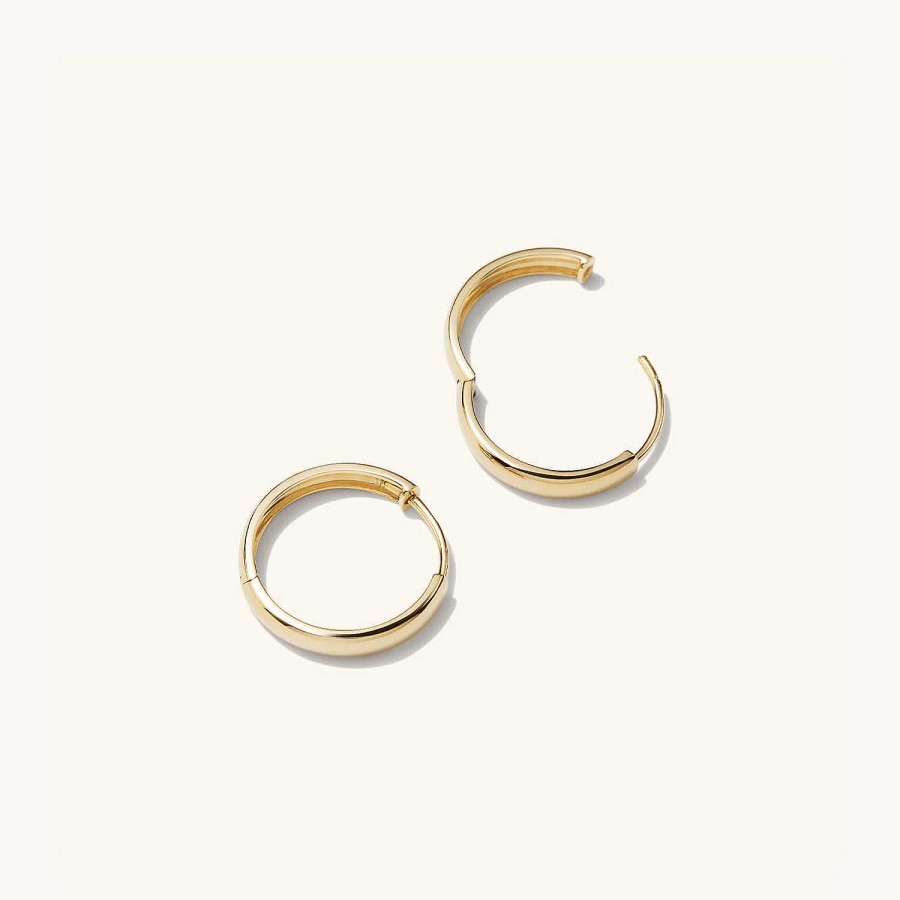 Earrings | Mejuri Bold Medium Hoops