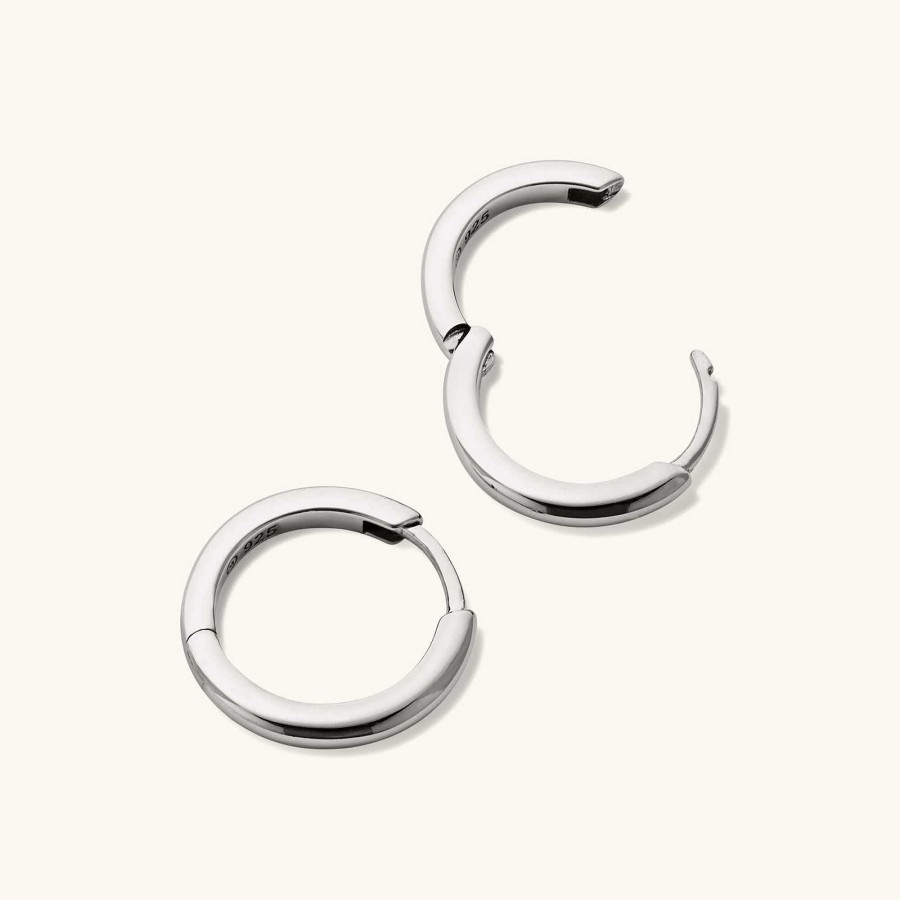 Earrings | Mejuri Tube Medium Hoops