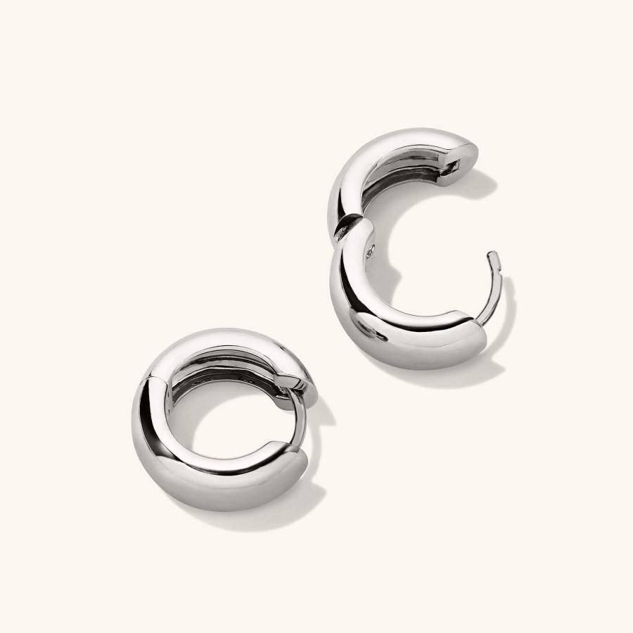 Earrings | Mejuri Chunky Medium Hoops