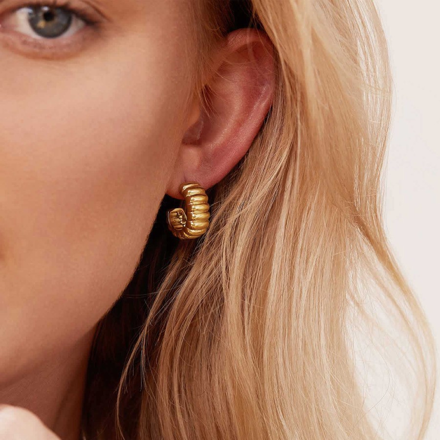 Earrings | Mejuri Charlotte Bold Hoops