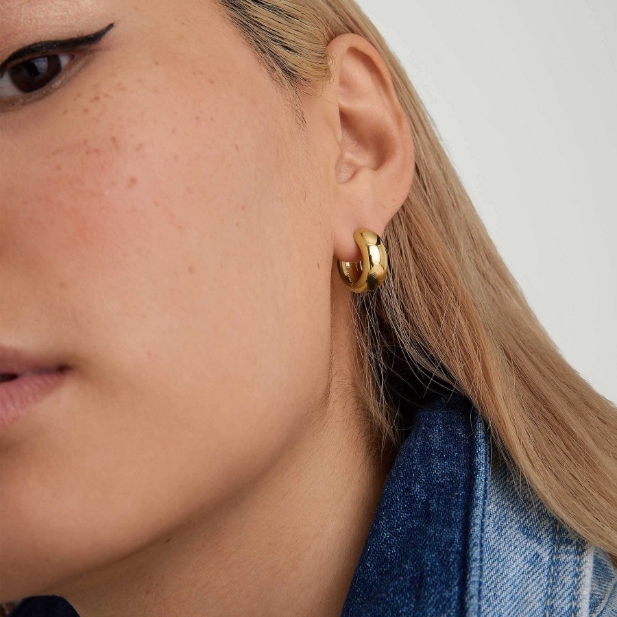 Earrings | Mejuri Chunky Medium Hoops